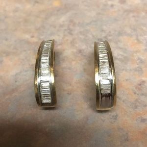 14 Gold Baguette diamond ear rings.